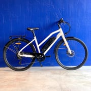 **DEMO STOCKHOLM** FitNord Ava 200 Elcykel 2023, vit, 46 cm (540 Wh batteri)**