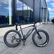 **OUTLET STOCKHOLM** FitNord Rumble 300 Elfatbike 2024, svart, 720 Wh, 53cm