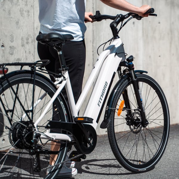 FitNord Ava 300 Elcykel 2024, vit (720 Wh batteri) 3