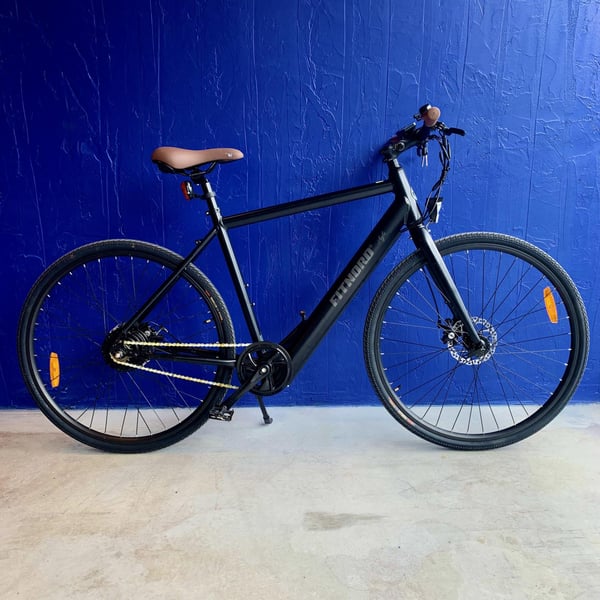 **OUTLET STOCKHOLM** FitNord Agile Single Speed Elcykel, Svart, 52CM