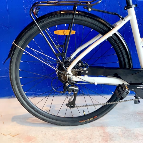 **DEMO STOCKHOLM** FitNord Ava 200 Elcykel 2023, vit, 46 cm (540 Wh batteri)**