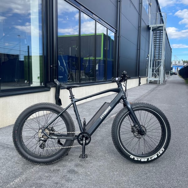 **OUTLET STOCKHOLM** FitNord Rumble 300 Elfatbike 2024, svart, 720 Wh, 53cm