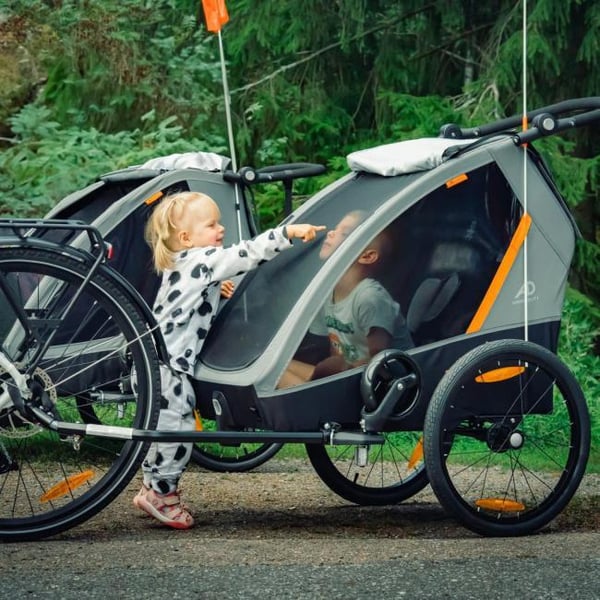 **DEMO STOCKHOLM** ArmorDuty TR-02 Cykelvagn för ett barn