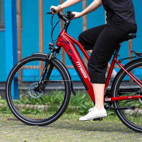 FitNord Ava 300 Elcykel 2024, röd (720 Wh batteri)