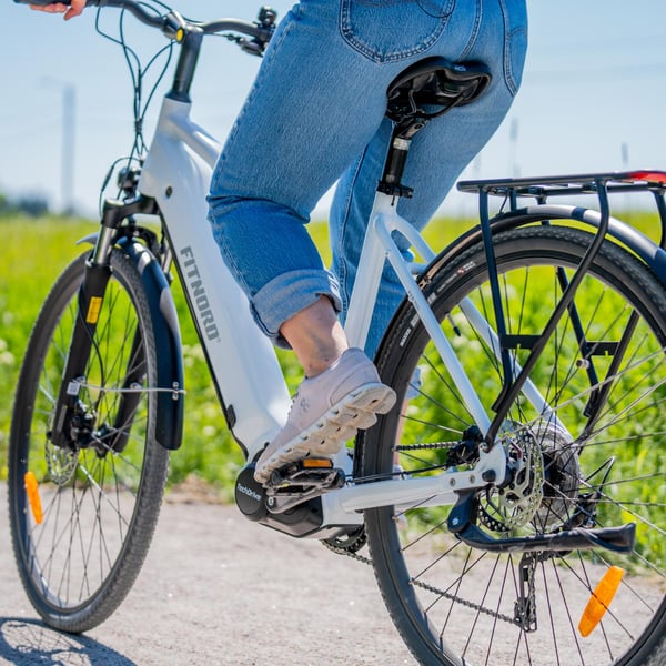 FitNord Ava 700 Elcykel, vit (720 Wh batteri)  med ytterligare ett års garanti