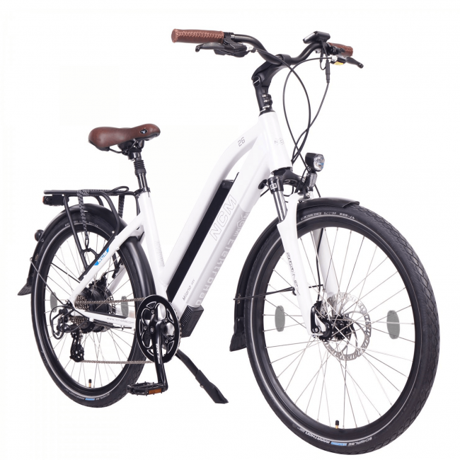 Elcykel NCM Milano, vit (624 Wh högeffektsbatteri)