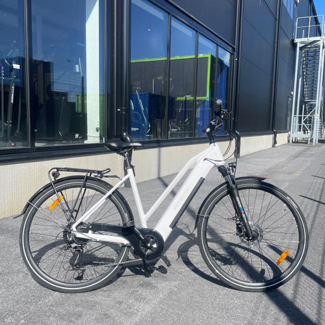 **OUTLET STOCKHOLM** FitNord Ava 300 Elcykel, Vit, 51CM